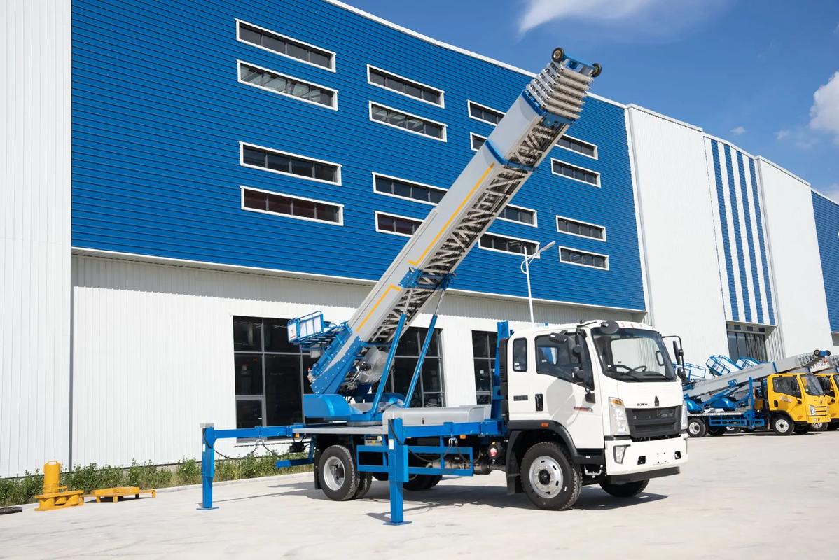 南漳小型云梯车上料车租赁多少钱