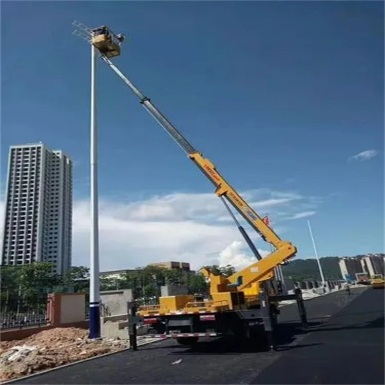 南漳维修路灯的曲臂升降车出租