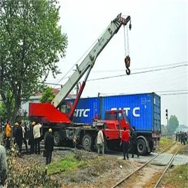 南漳如何快速找到附近的吊车救援公司