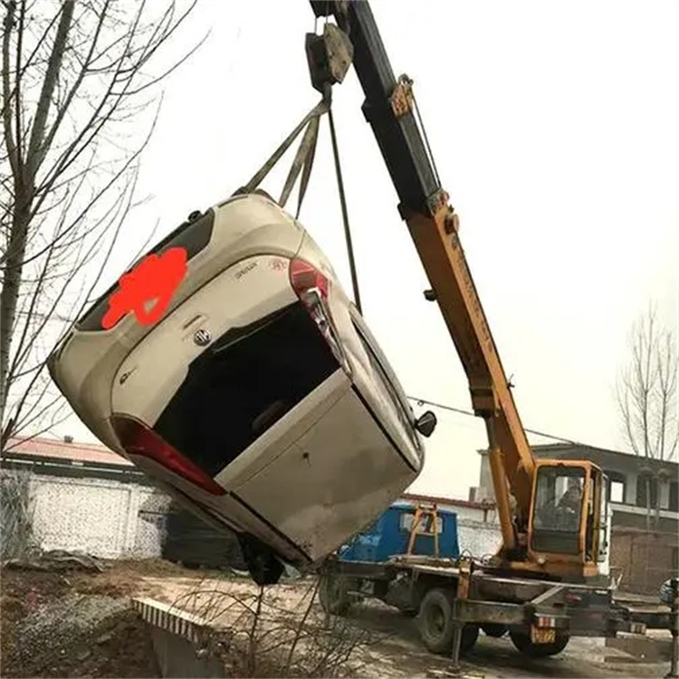 南漳随时待命，吊车24小时道路救援服务全解析